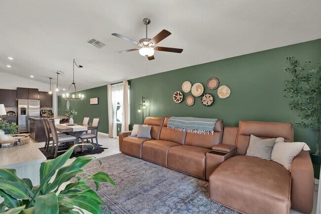 Photo - 5538 Blue Azure Dr