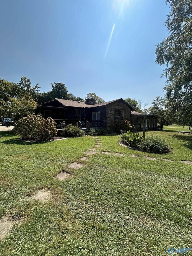 Photo - 17835 Oakdale Rd