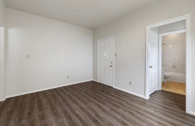 Photo - 1619 Fairview St Unidad 2