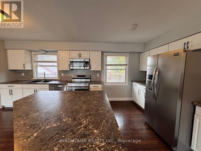 Photo - 78 Pottinger St