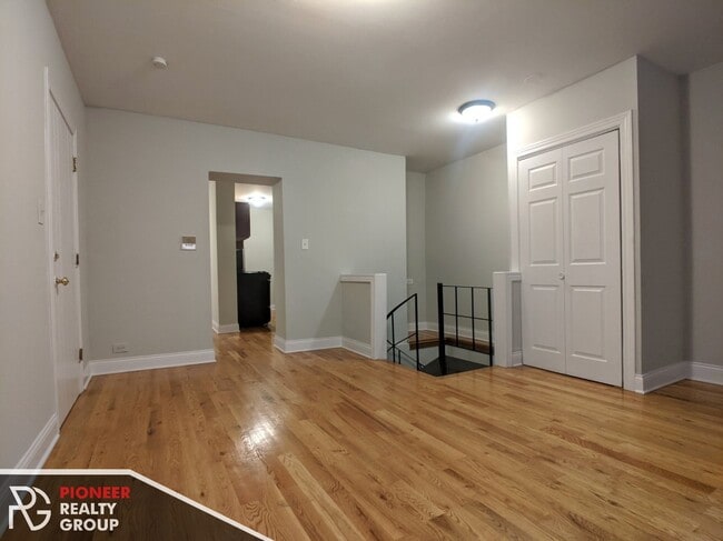 Photo - 813 W Cornelia Ave Unit 817A-108
