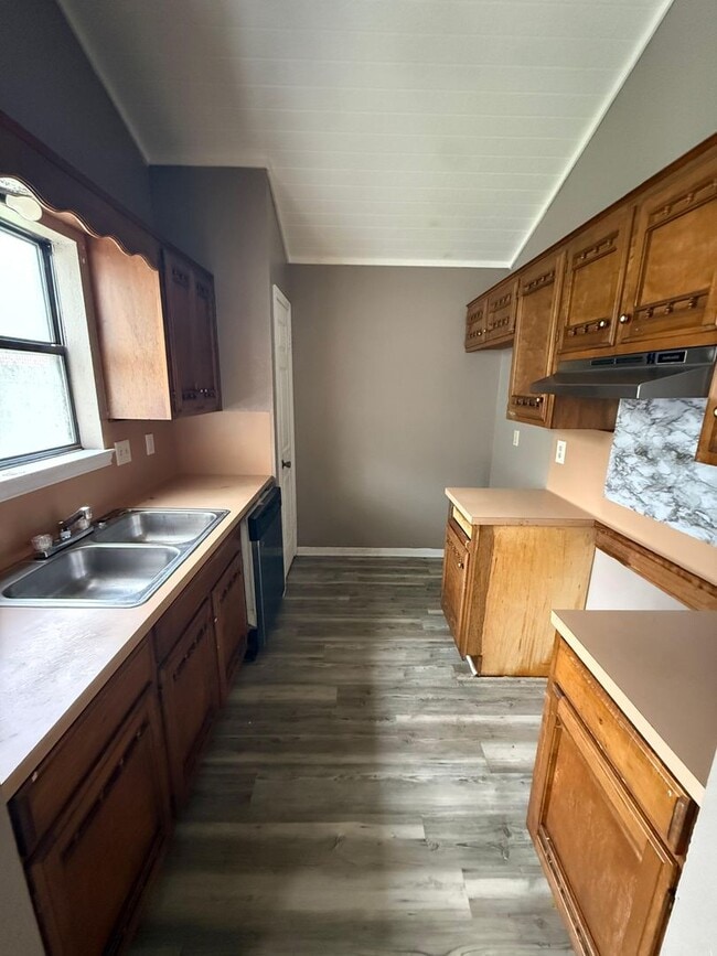 Photo - House For Rent 2065 88th Cir, Beaumont, TX 77707