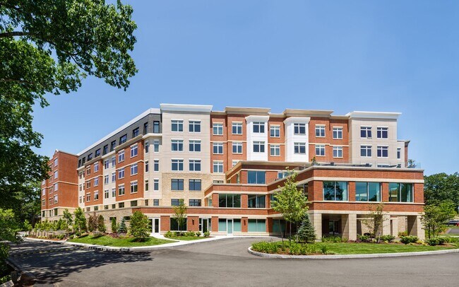 Building Photo - 1001 Ashvillle