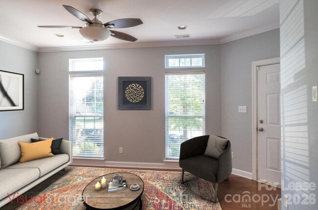 Photo - 1530 S Church St