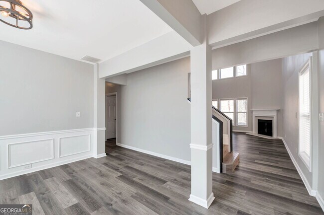 Photo - 3305 Briaroak Dr