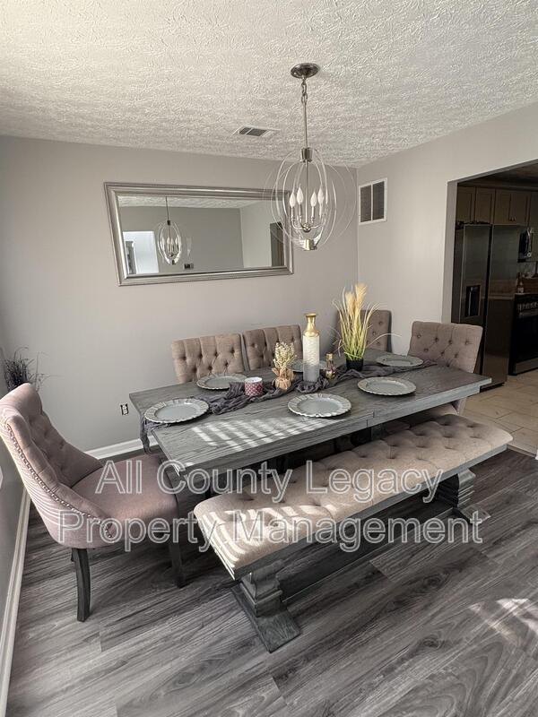 Photo - 3022 Winding Grove Dr