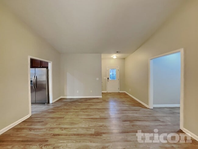 Photo - 246 Viking Ln