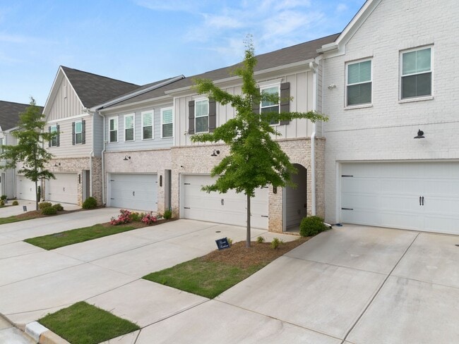 Photo - 3604 Silvery Wy