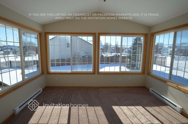 Photo - 930 118th Ln NE