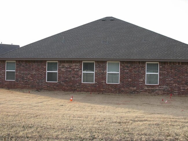 11604 Surrey Villas Ct
