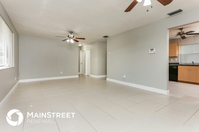 Photo - 6341 NW 25th St