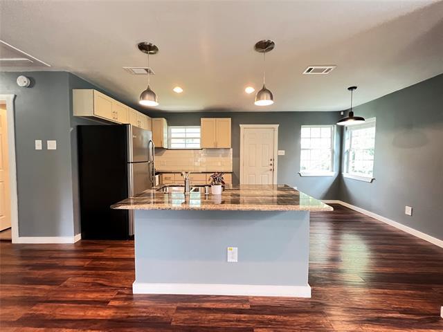 Photo - 1226 Record Crossing Rd