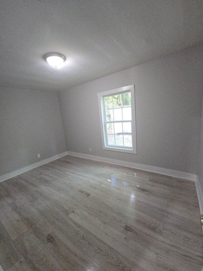 Photo - 312 Carr Ave
