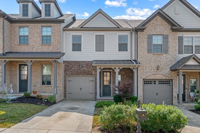 Photo - 1444 Channing Dr