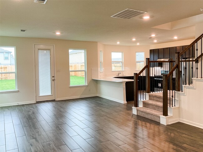 Photo - 4550 Kellmore Ct