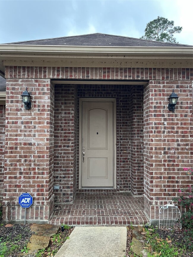 Photo - 9311 E Lakeside Dr