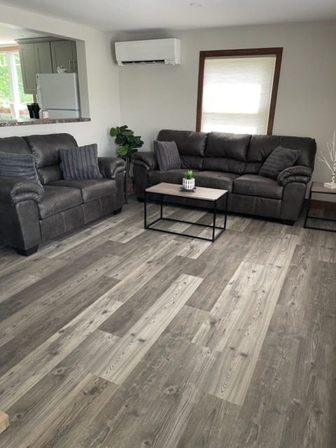 Photo - 990 S Barre Rd