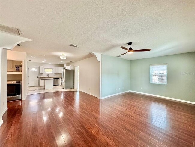 Photo - 809 W Hiawatha St