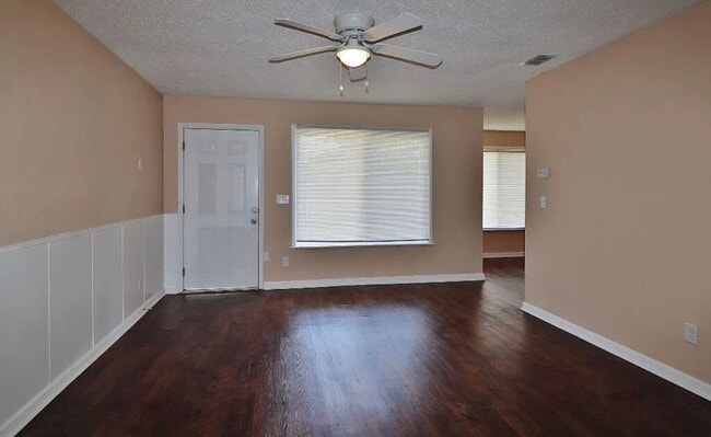 Photo - 8080 Jacques Dr