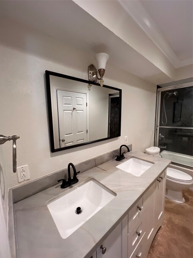 Photo - 7714 Renwick Dr Unit C36