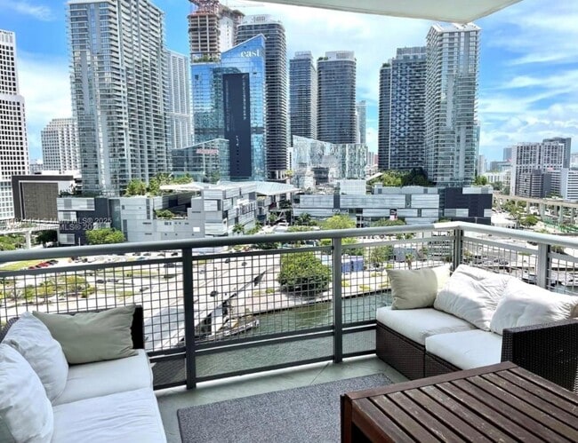 Building Photo - 350 S Miami Ave Unit 1808 Rental