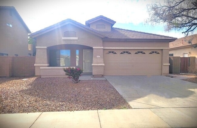 Stunning 4-bedroom 2 bathroom - Stunning 4-bedroom 2 bathroom House