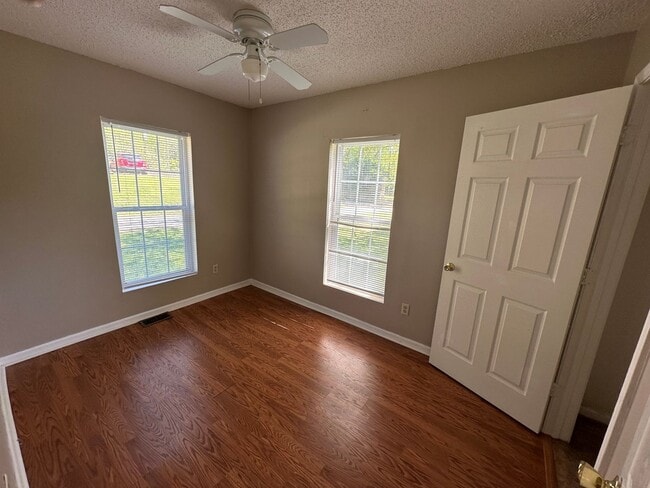 Photo - 115 Pindal Rd