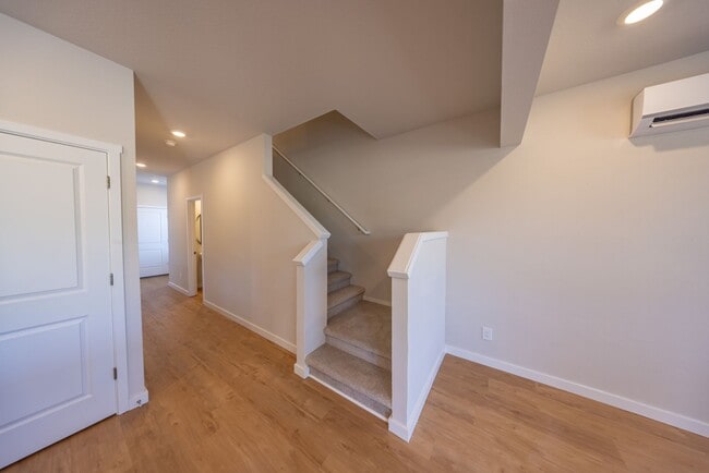 6016 NE 64th Street