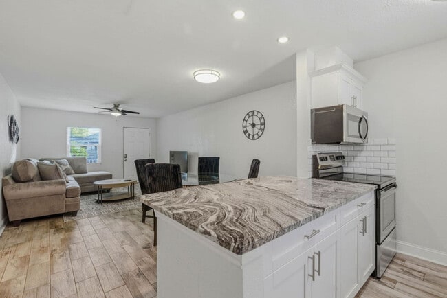 Photo - 3909 W Cleveland St Unidad SI ID1471503P