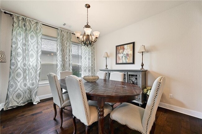 Photo - 4804 Taurus Walk