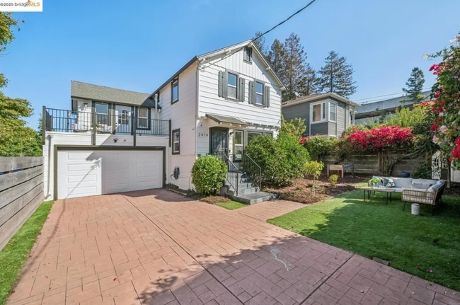 Building Photo - 2419 Webster St