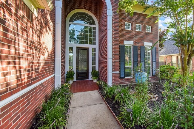 Photo - 7902 Silent Forest Dr