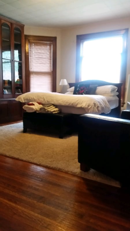 Building Photo - 288 E 1st St