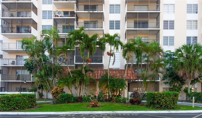 Photo - 4164 Inverrary Dr Unit 510