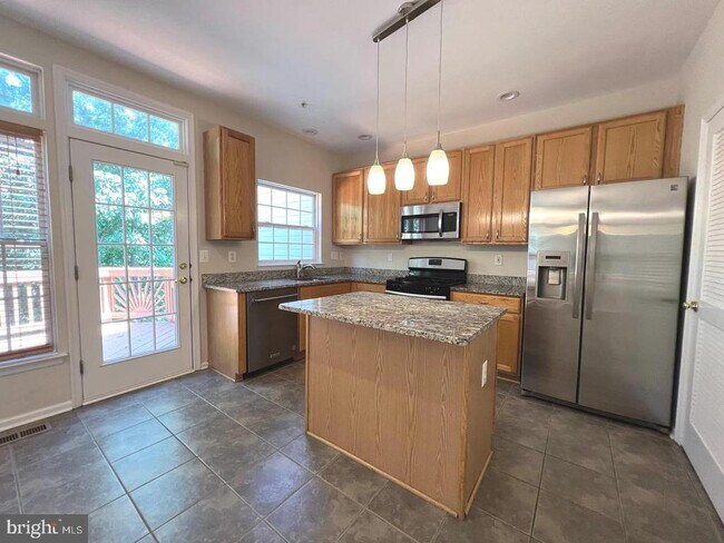 Photo - 5114 Gold Hill Rd