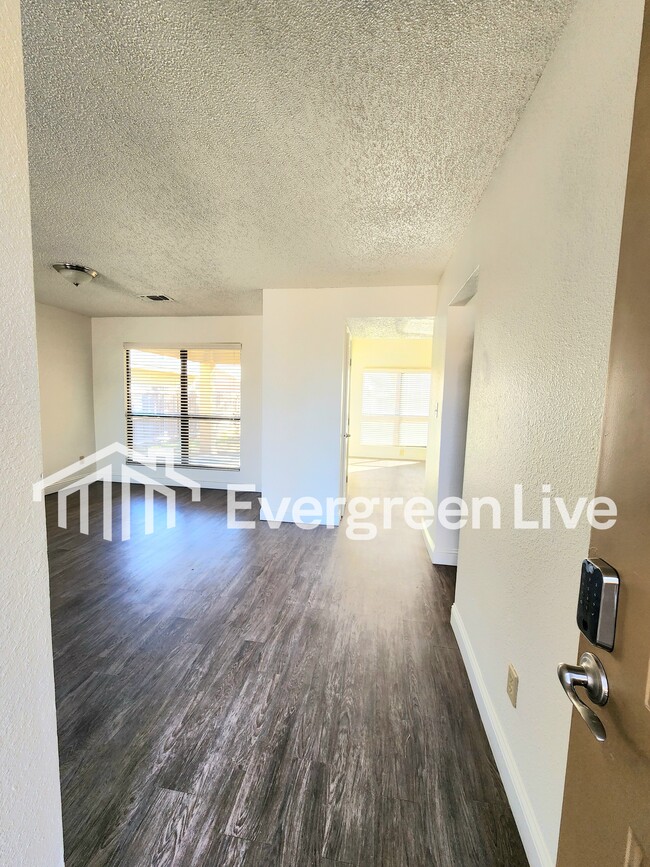 Photo - 2143 Santa Clara Ct