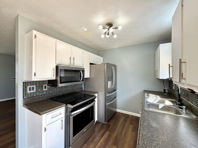 Photo - 275 Stone Dam Rd