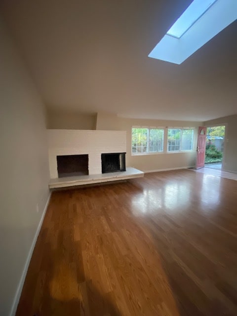 Photo - 447 W 2nd St