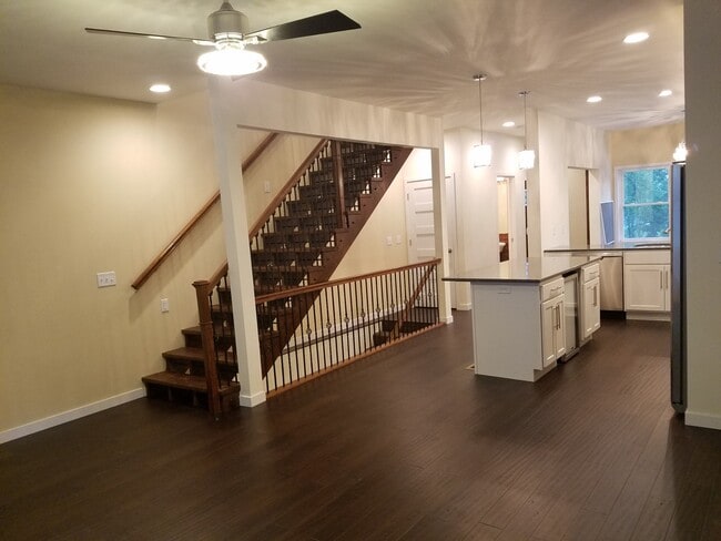 Photo - 1408 Sunset Ct