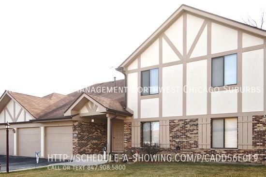 Building Photo - 1228 Knottingham Ct Unit 2B