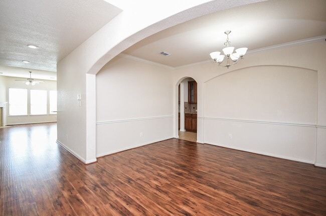 Photo - 6203 Ledger Ln