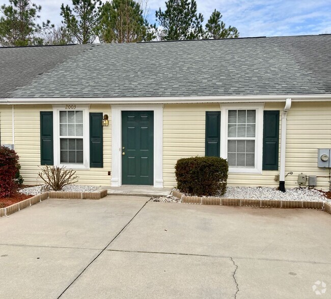 Building Photo - Centrally Located in Augusta Rental