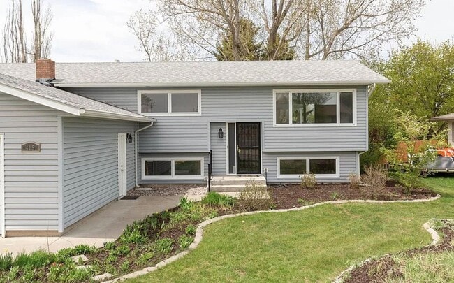 Photo - FULLY GUTTED & RENOVATED 5-Bedroom Home in...