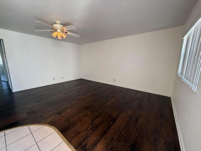 Photo - 516 Saxony Dr