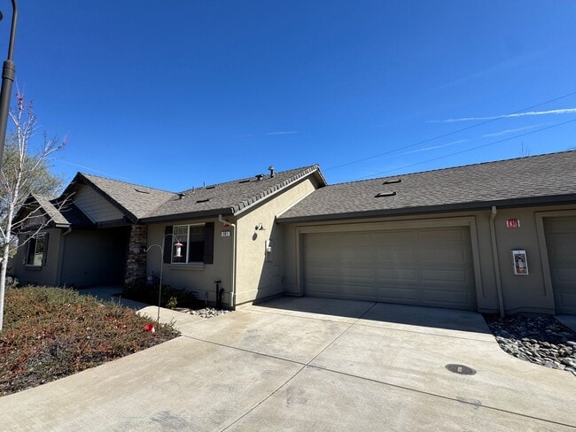 Building Photo - Sacramento St Unit 381