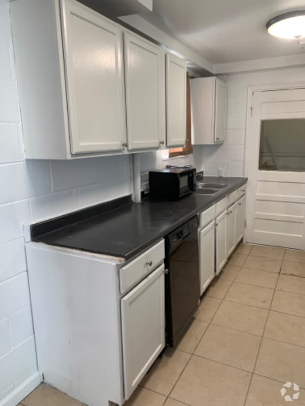 Building Photo - 4326 Adams St Unit 4326 N Adams St Rental