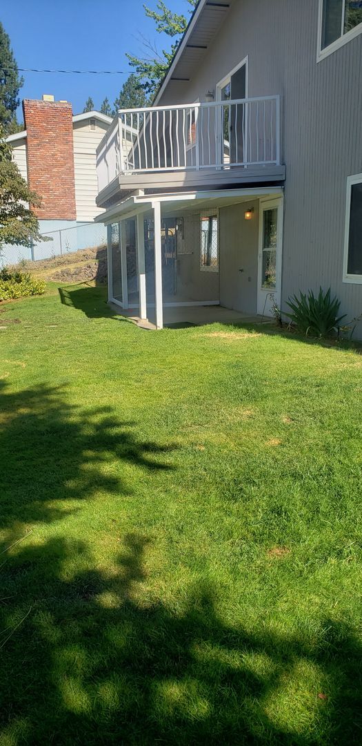 Photo - Beautifully updated 3 bed/ 2 bath house wi...