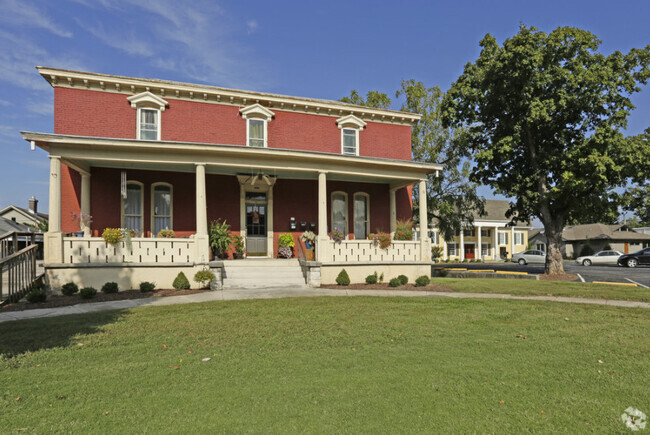 Building Photo - 1631 S Main St Rental