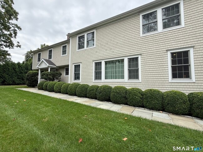 Photo - 288 Noroton Ave