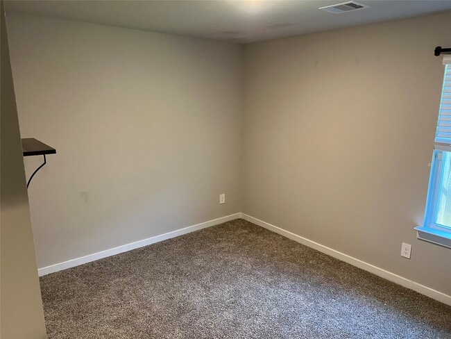 Photo - 12711 Sydenham Hl Ln